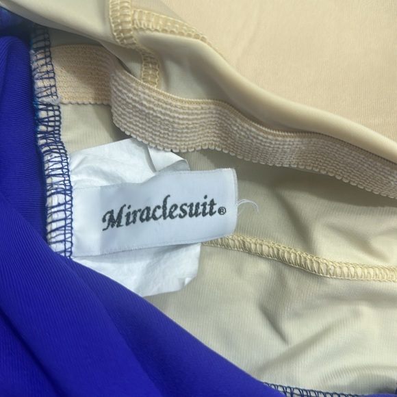 Miraclesuit Size 14 Slimming One Piece Suit Item# 9B - Picture 6 of 10